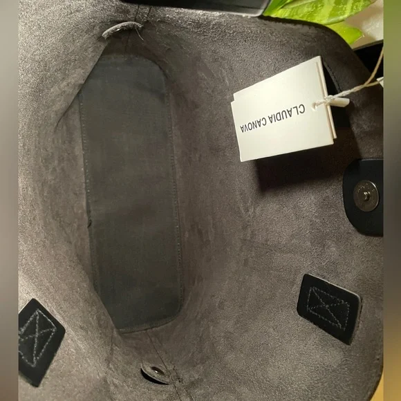 Vegan leather, extra large tote bag